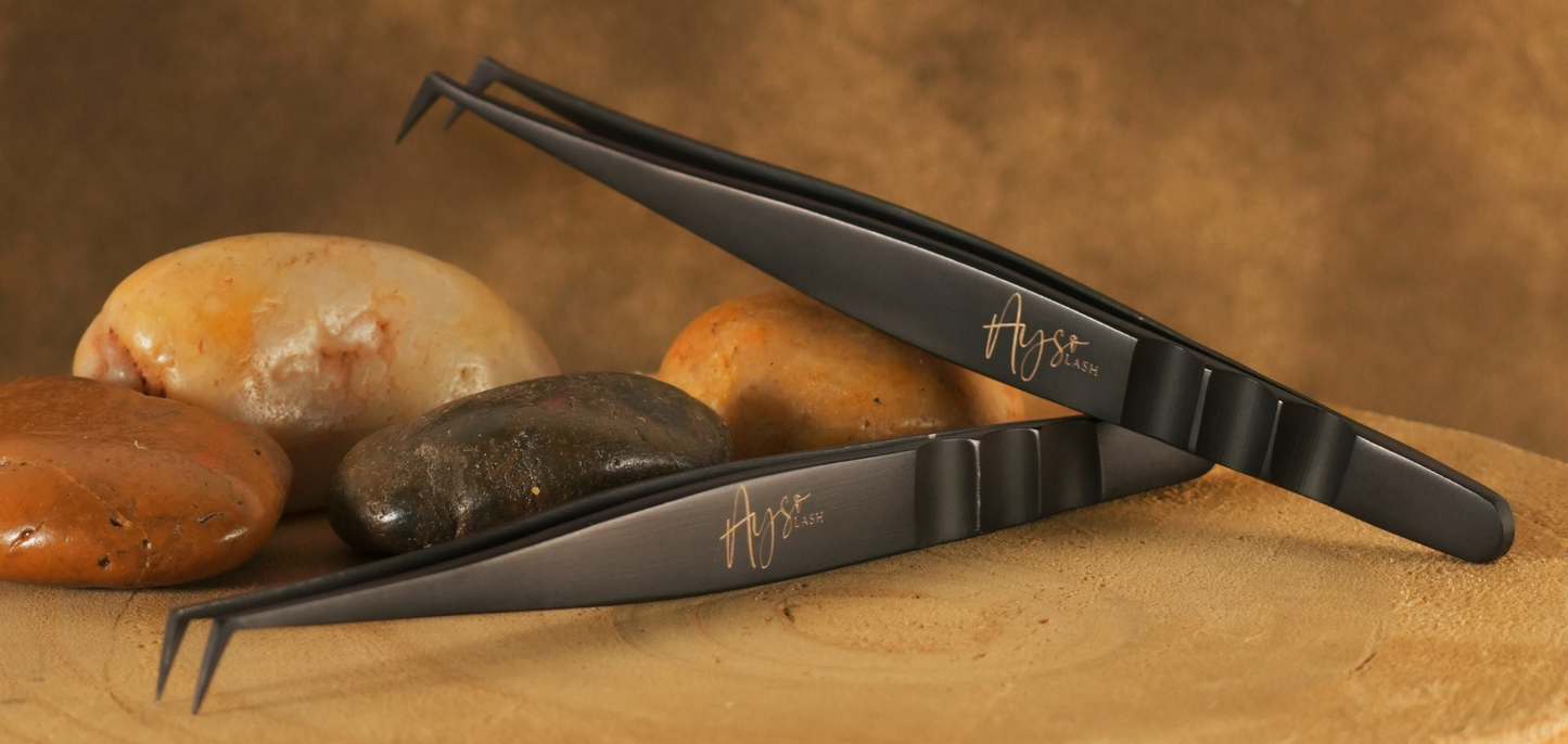 Black Volume Tweezers